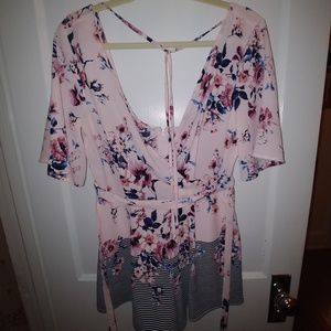 Wrap floral romper